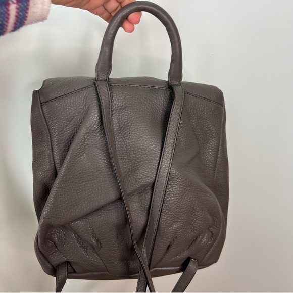 Marc Jacobs Pebbled Leather Backpack Charcoal Gray Gold Hardware main image 5
